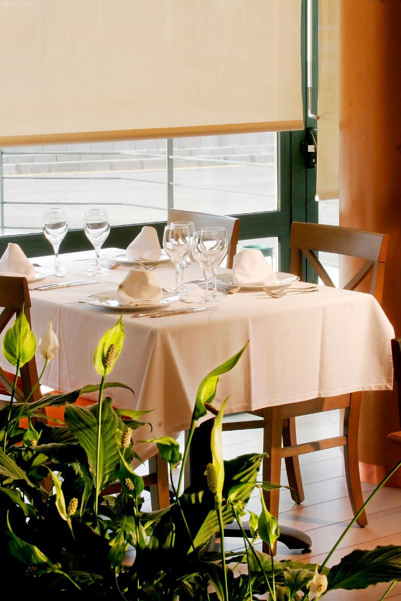 Posadas De Espana Pinto Ristorante foto